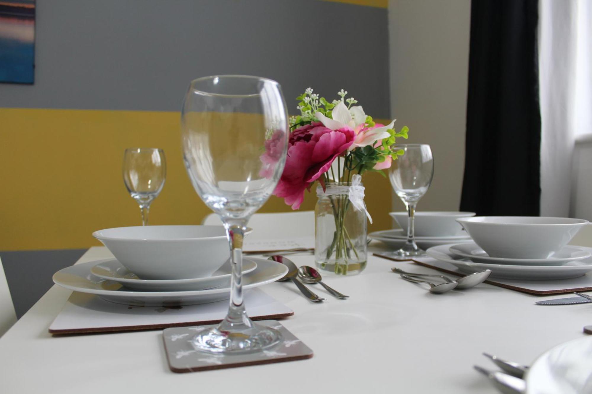 Clover Apartments Hadleigh  外观 照片